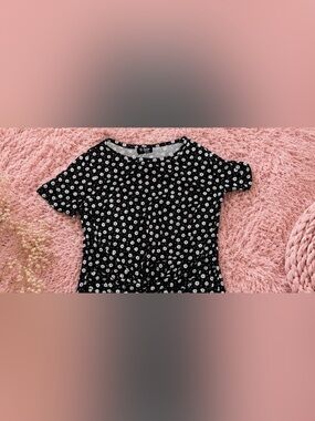 2-Hip Black Daisy Print Tank Top